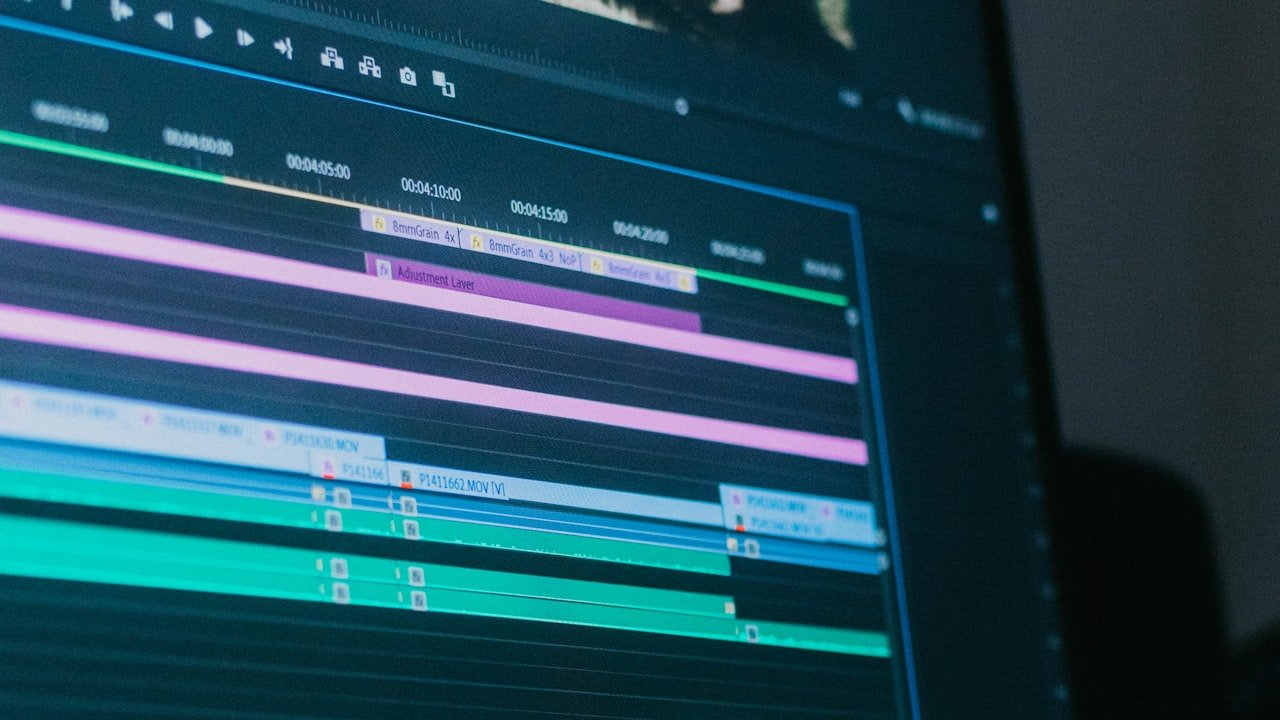 Dream Big With the Huawei Portable Monitor